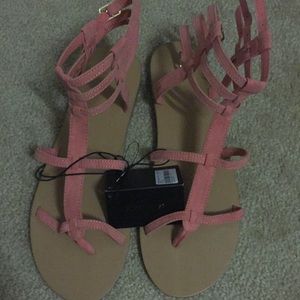 Sandal